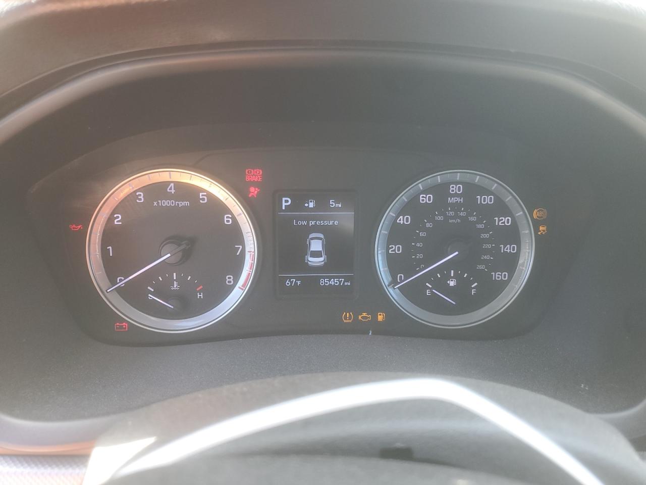 2019 Hyundai Sonata - Image 9