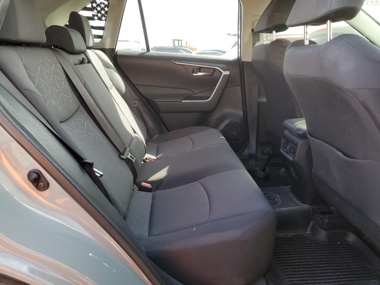 2021 Toyota Rav4 Xle VIN: JTMP1RFV2MD077101 Lot: 48315555