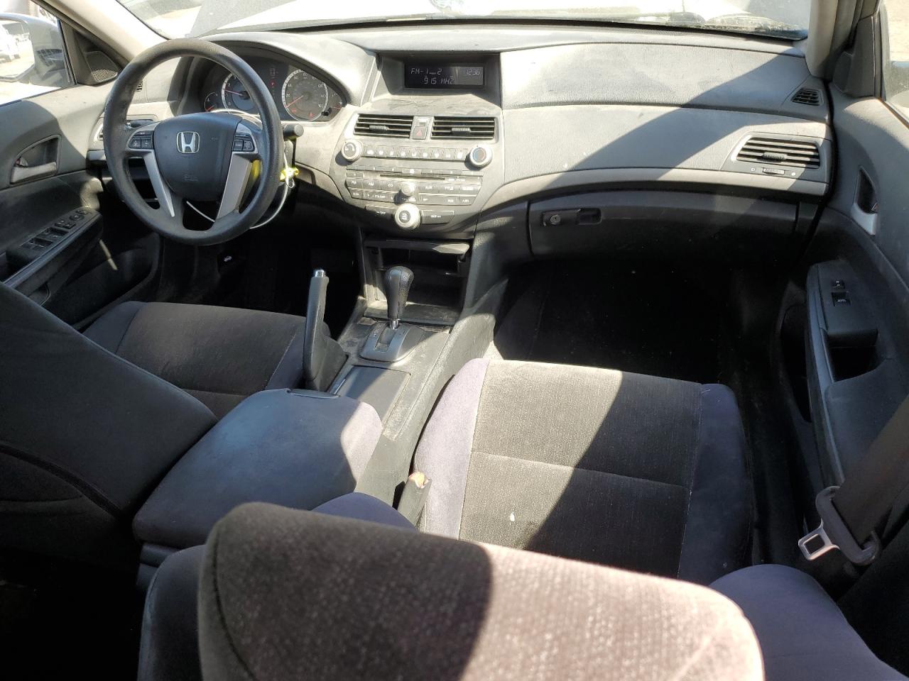 2009 Honda Accord - Image 8