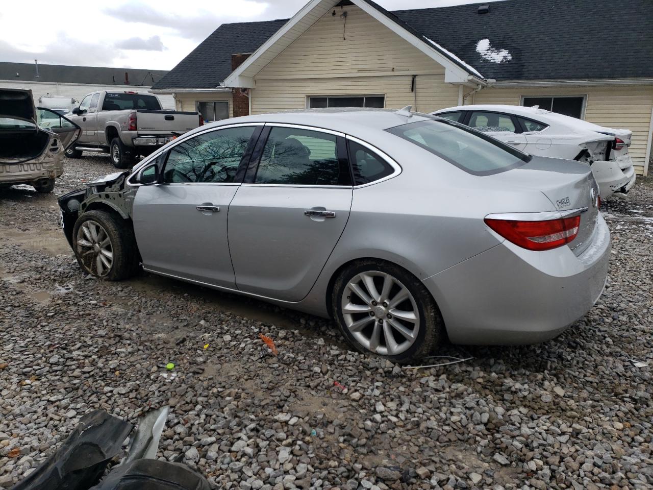 2014 Buick Verano - Image 2
