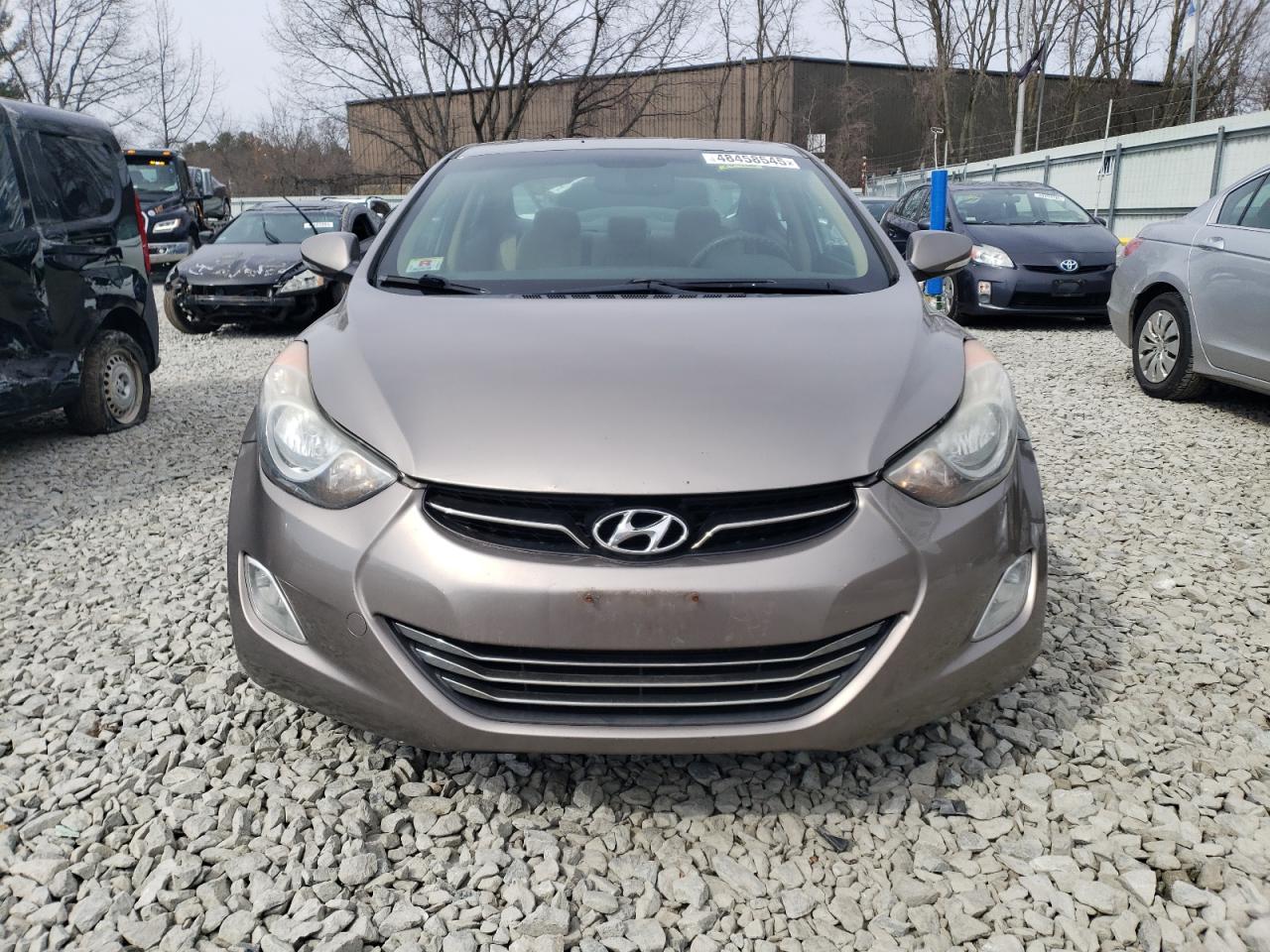 2012 Hyundai Elantra - Image 5