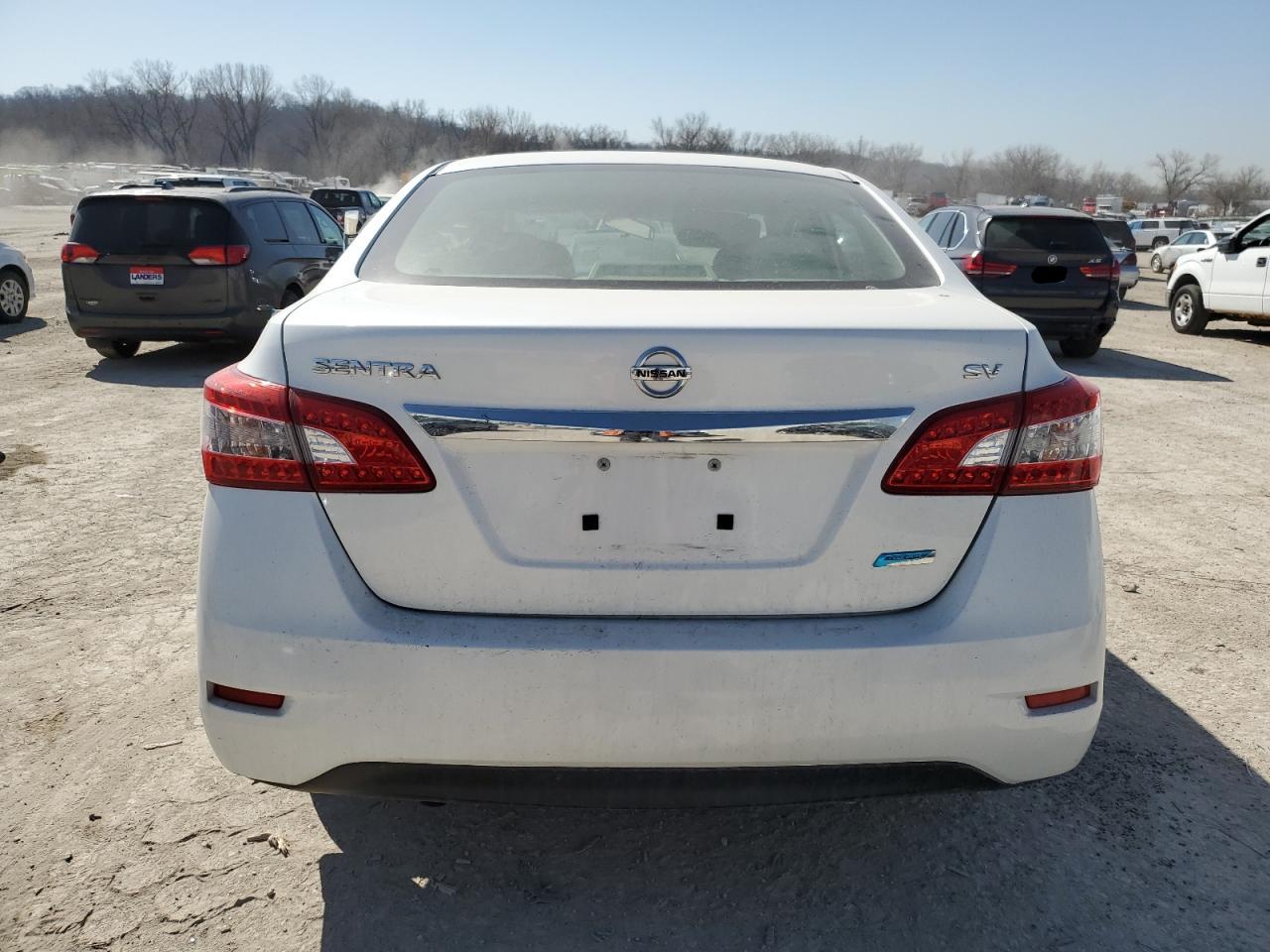 2014 Nissan Sentra - Image 6