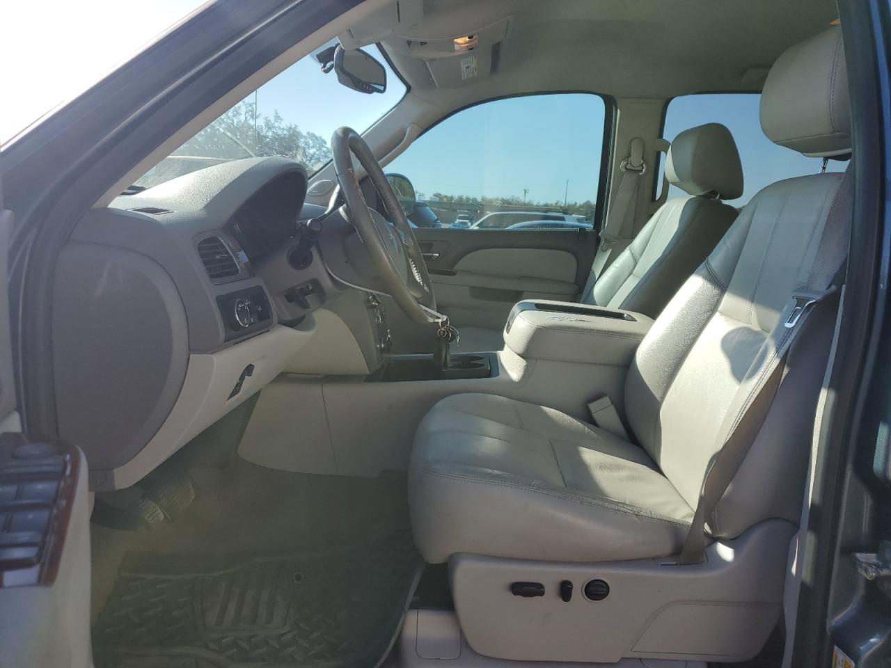 2012 GMC Sierra - Image 7