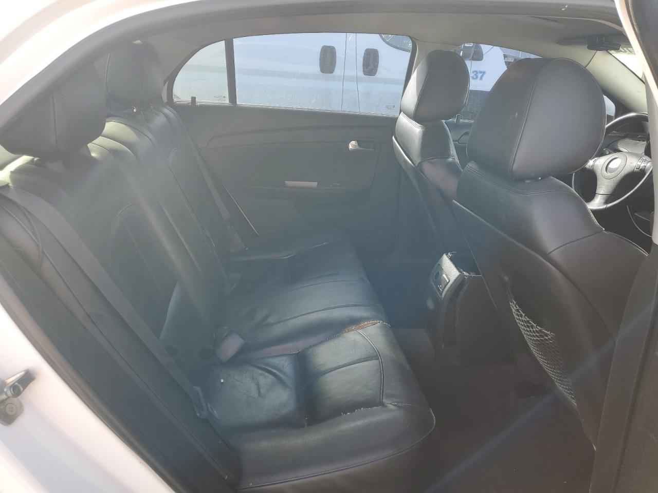 2012 Chevrolet Malibu - Image 10