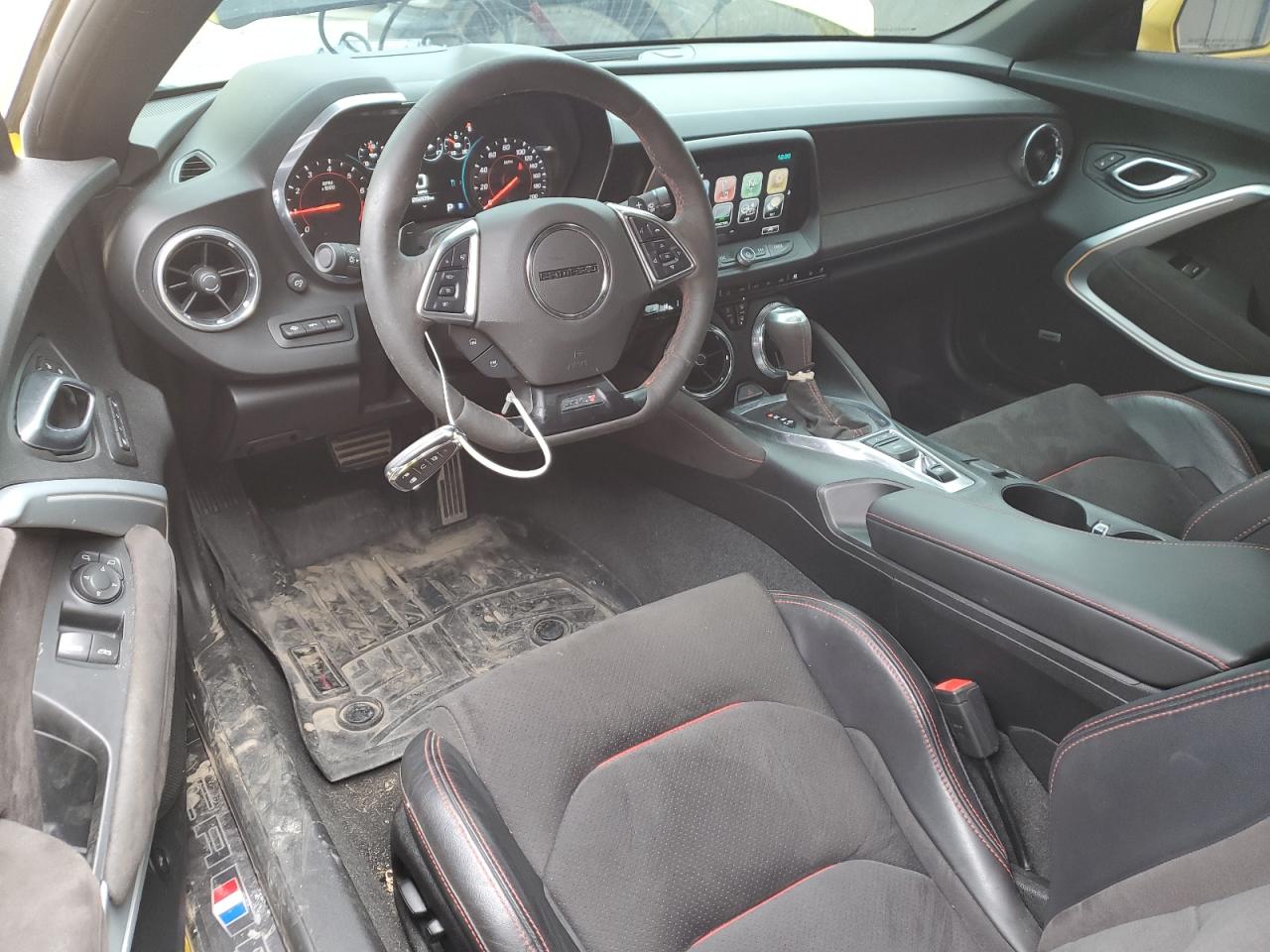 2018 Chevrolet Camaro - Image 8