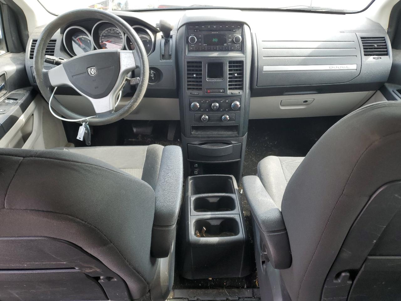 2008 Dodge Caravan - Image 8