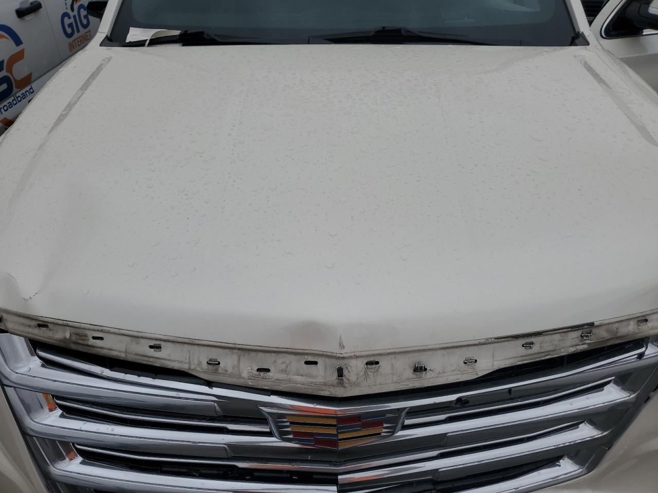 2015 Cadillac Escalade - Image 12