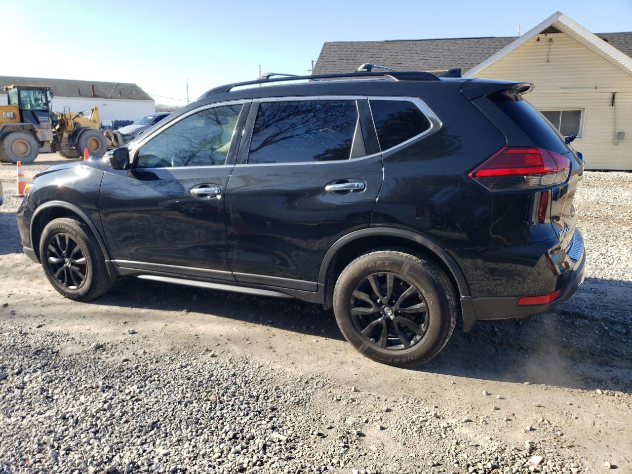 5N1AT2MV2HC879259 NISSAN ROGUE 2017