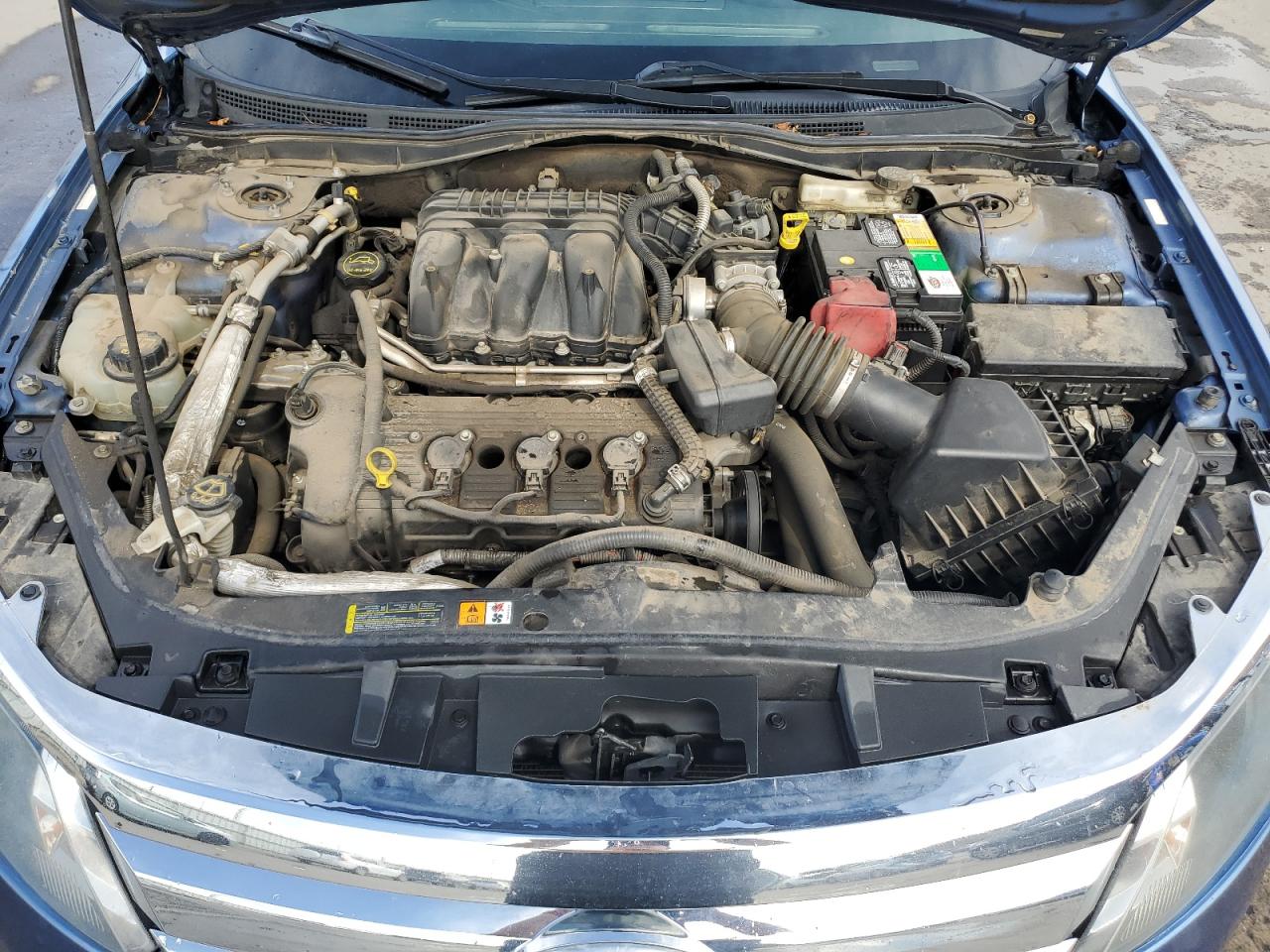 2010 Ford Fusion - Image 11