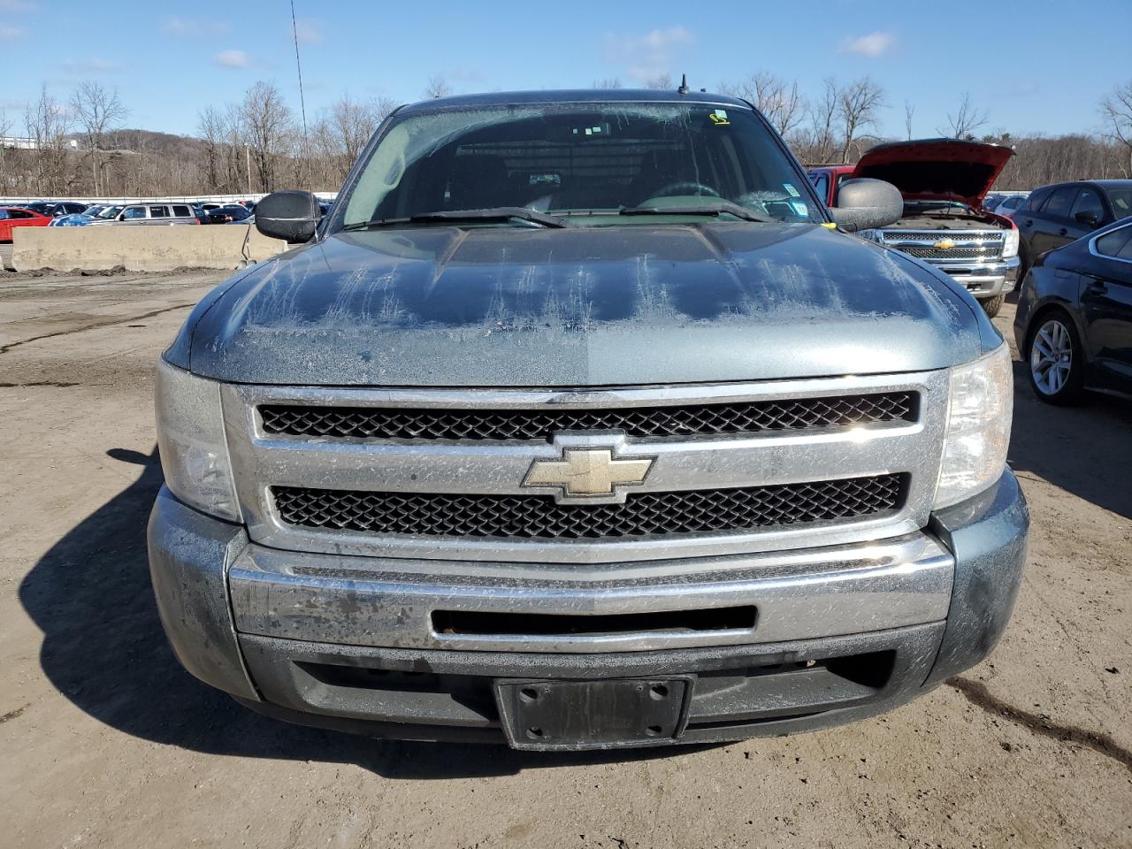 2009 Chevrolet Silverado - Image 5