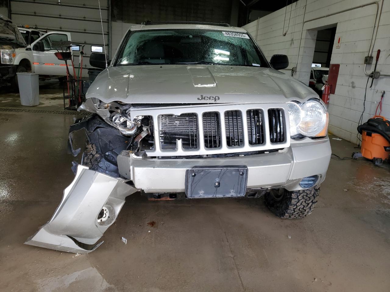 2009 Jeep Grand Cherokee - Image 5
