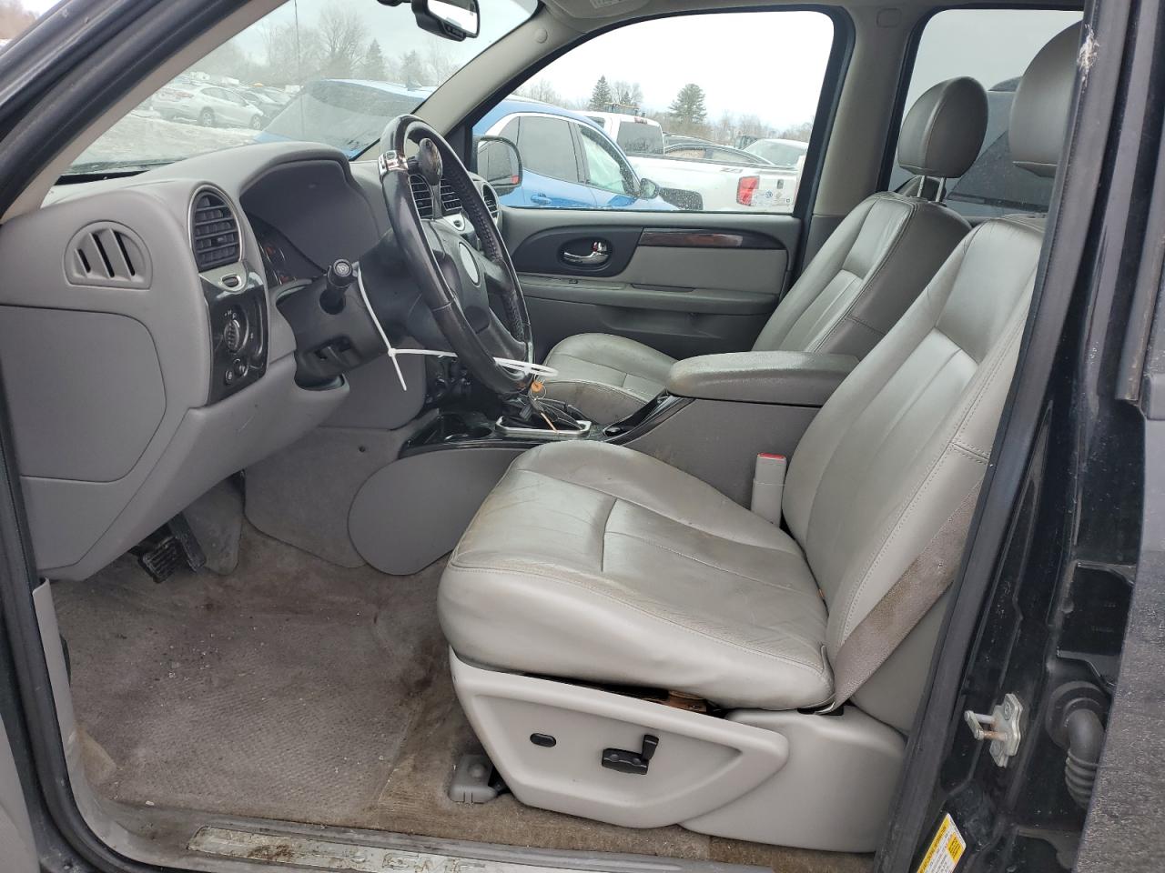 2007 GMC Envoy - Image 7