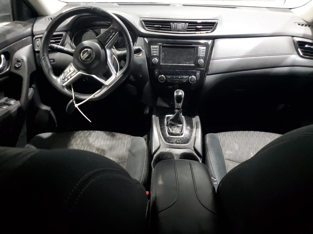 5N1AT2MV0JC825979 NISSAN ROGUE 2018