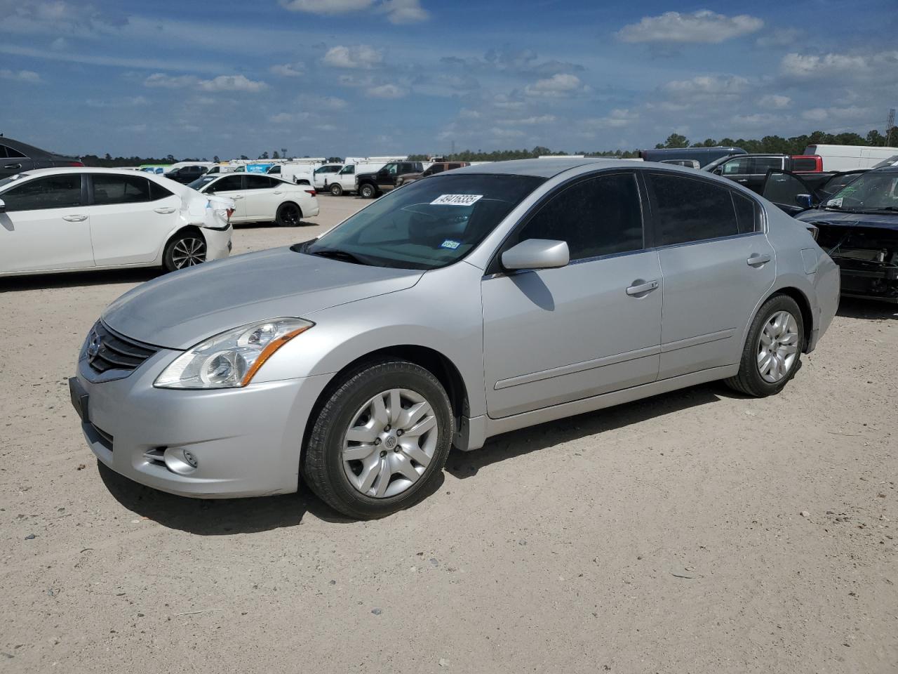 2011 Nissan Altima - Image 1