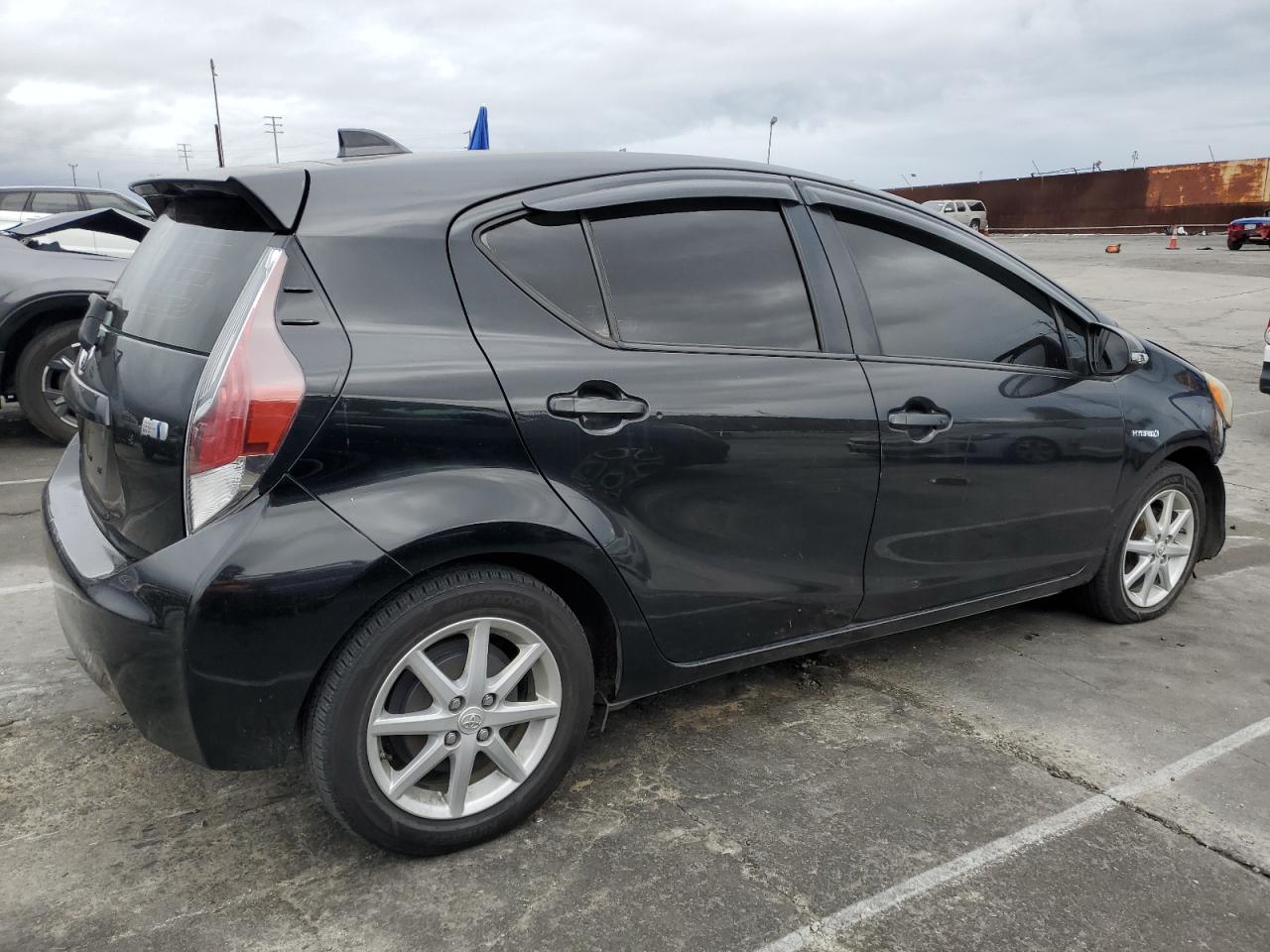 2015 Toyota Prius - Image 3