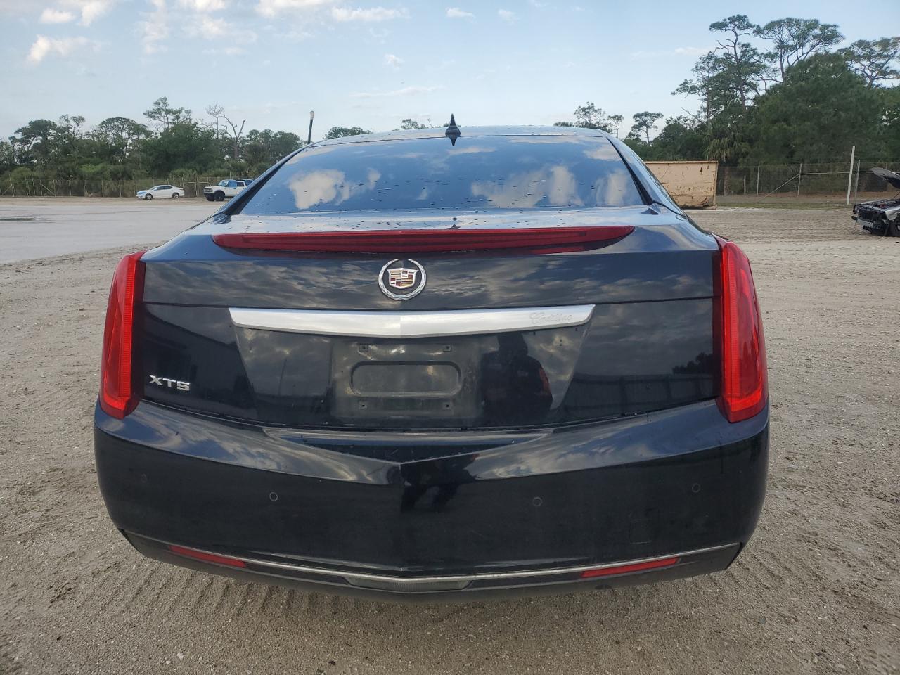 2014 Cadillac XTS - Image 6