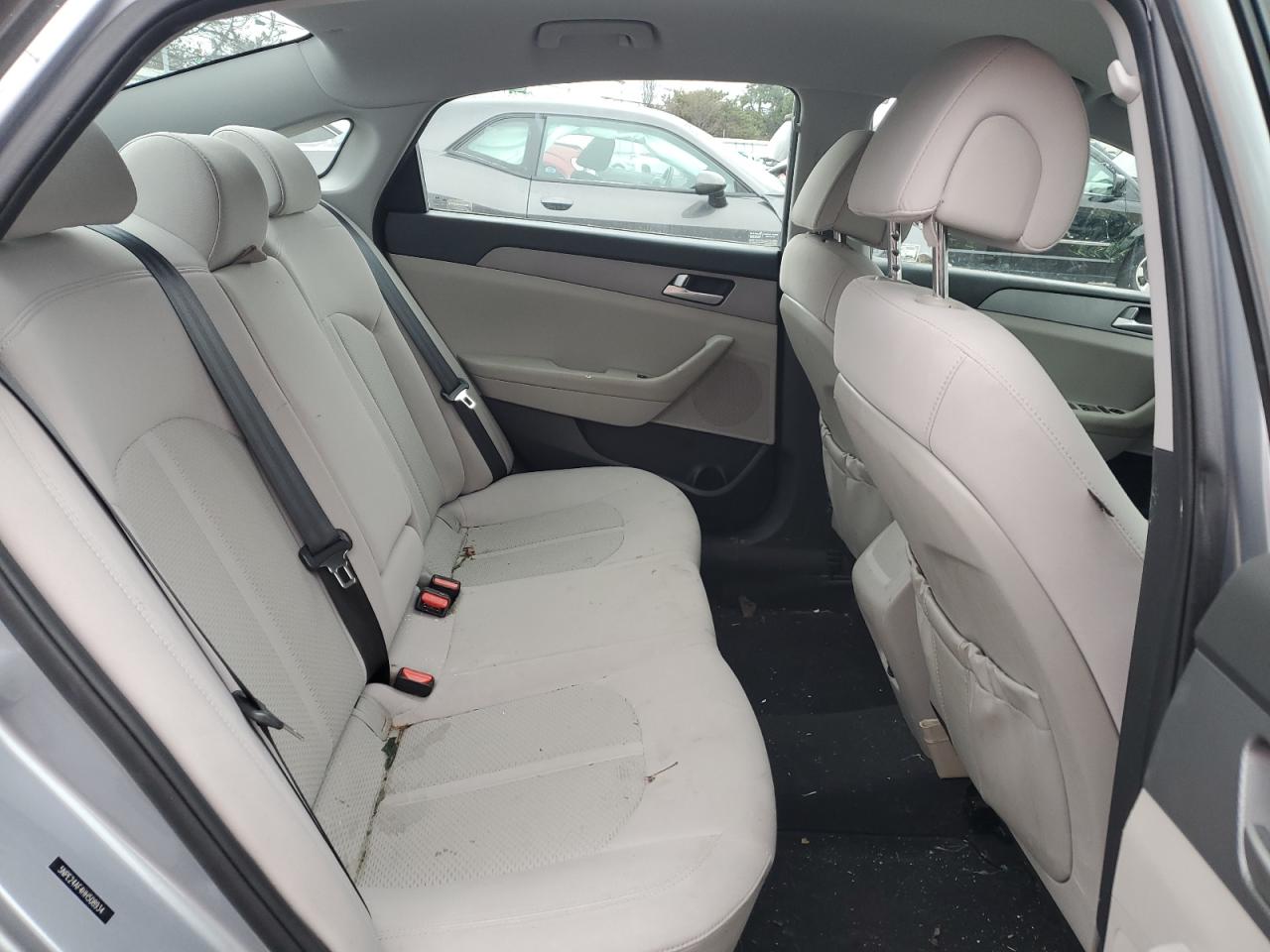 2017 Hyundai Sonata - Image 10