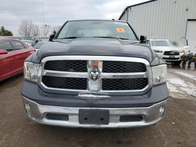 Пикапы RAM 1500 2015 Черный