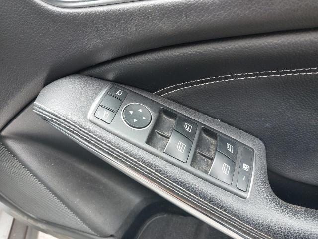 2019 MERCEDES BENZ GLA 180 UR