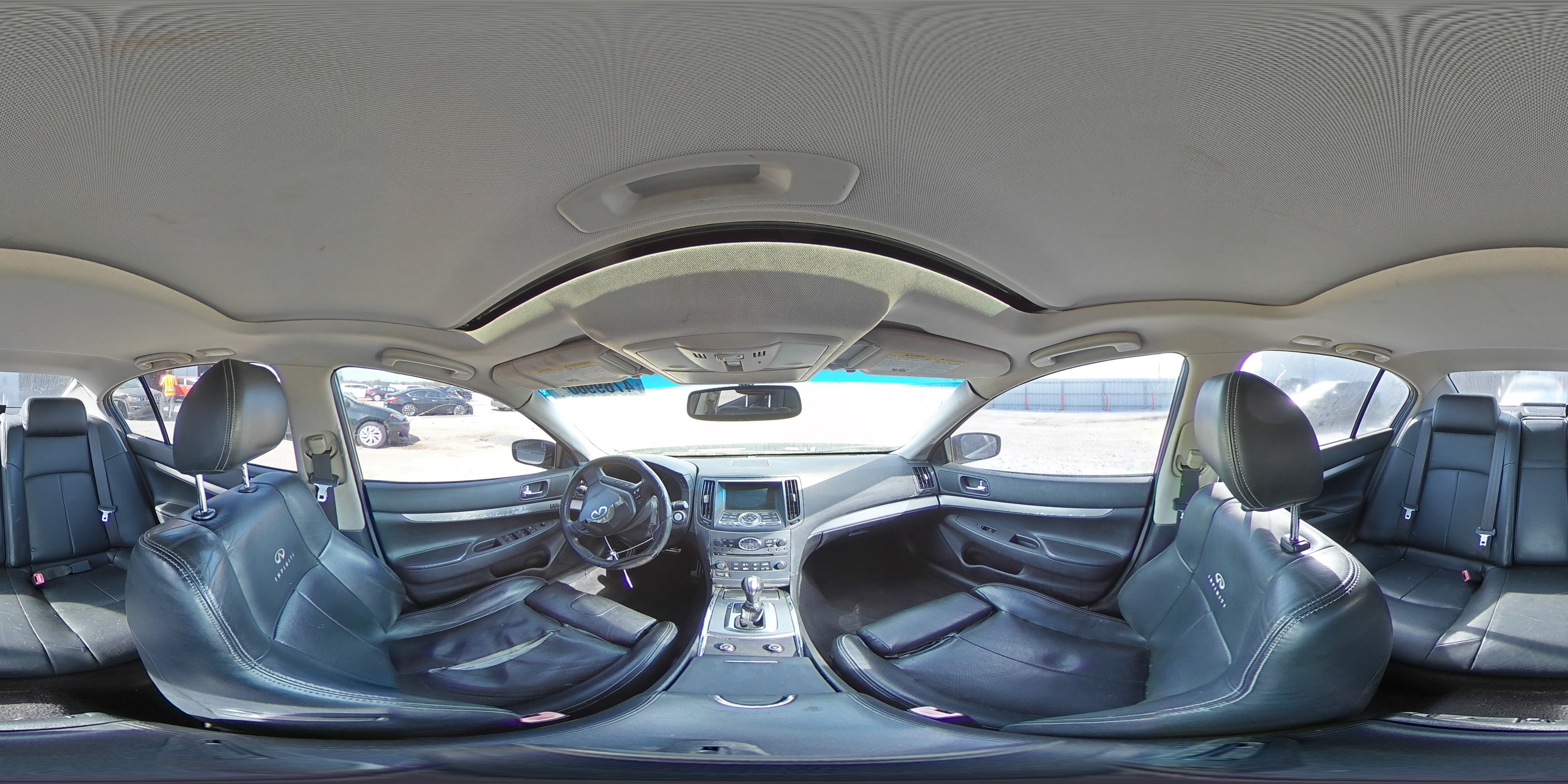 2012 Infiniti G - Image 12