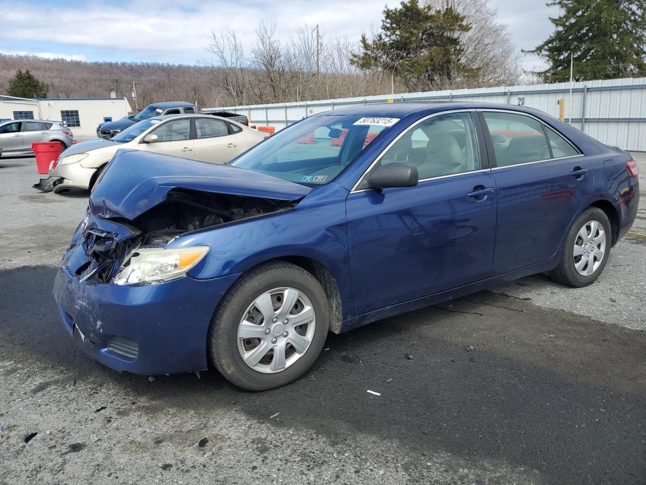 2011 Toyota Camry Base للبيع في Grantville، PA - Front End