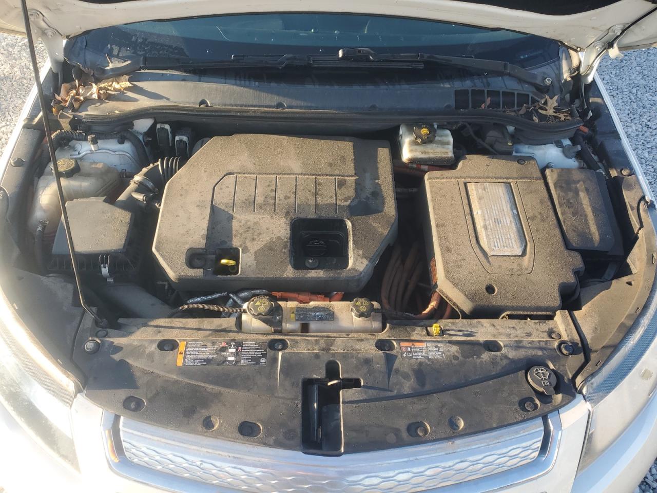 2013 Chevrolet Volt - Image 11