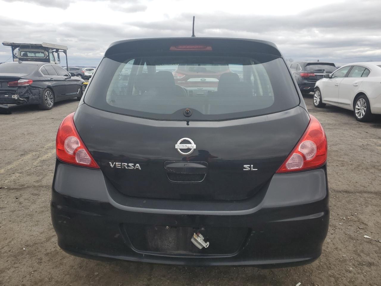 2010 Nissan Versa - Image 6
