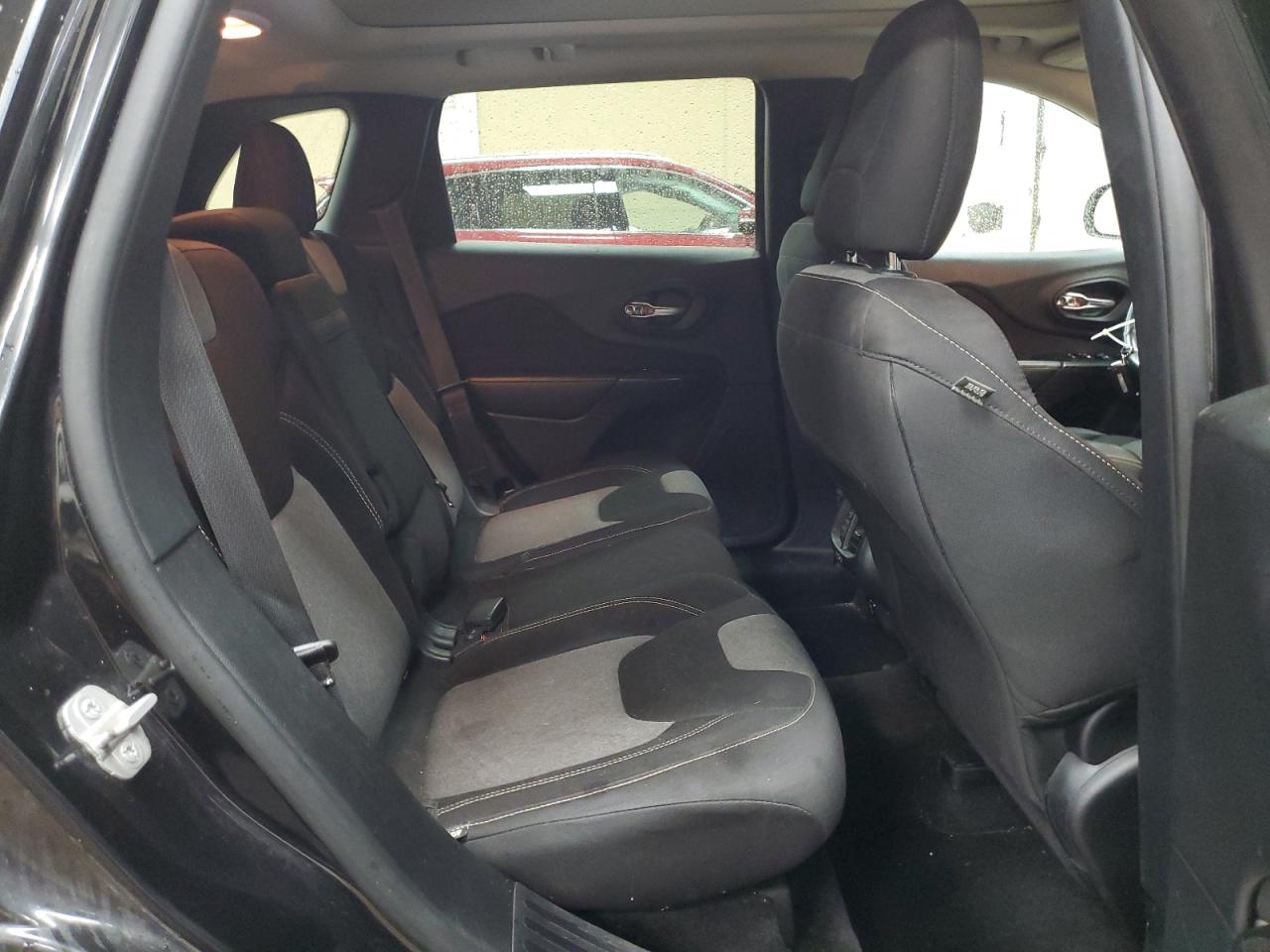 2014 Jeep Grand Cherokee - Image 11