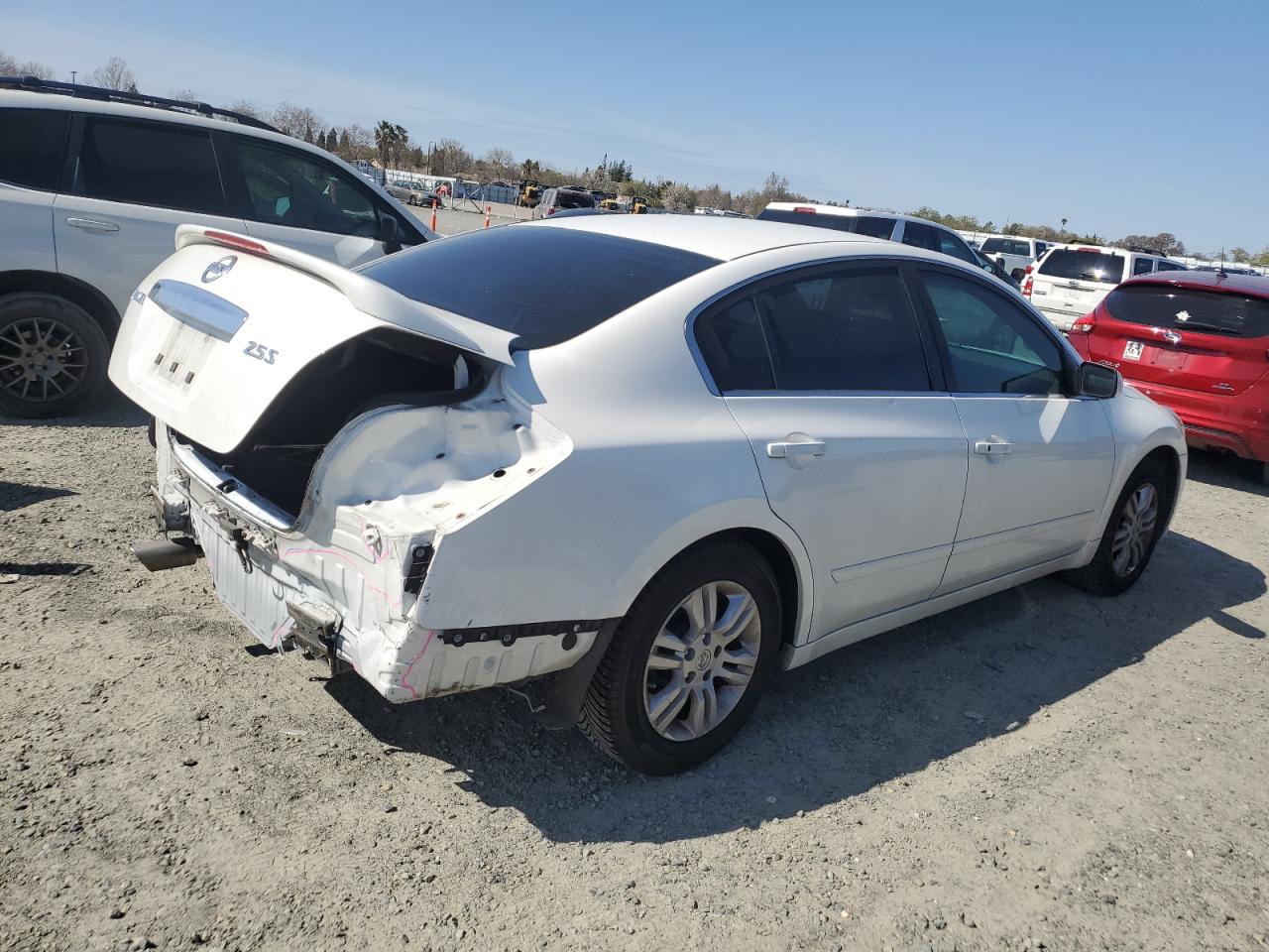 2012 Nissan Altima - Image 3