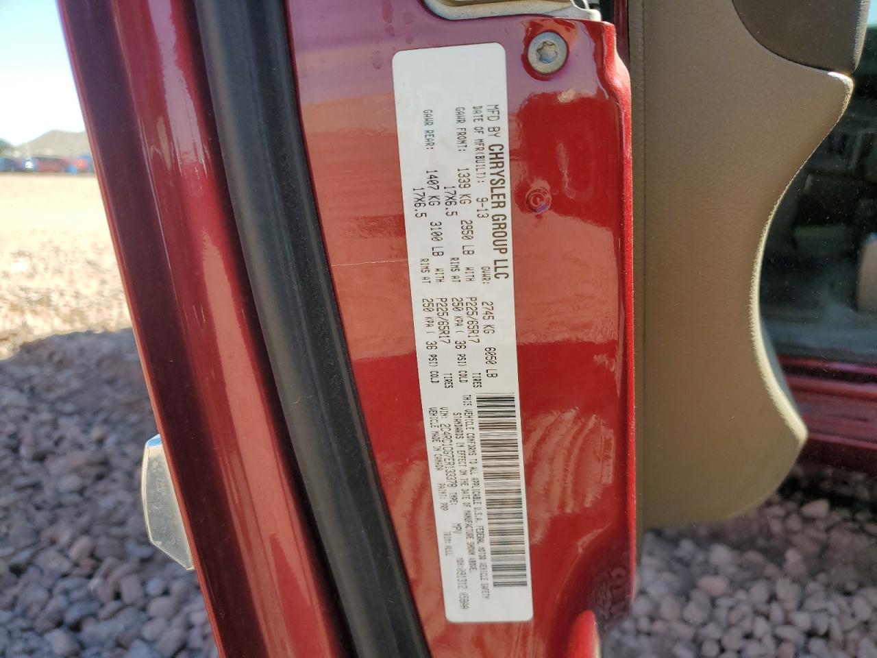 2014 Chrysler Town & Country - Image 13