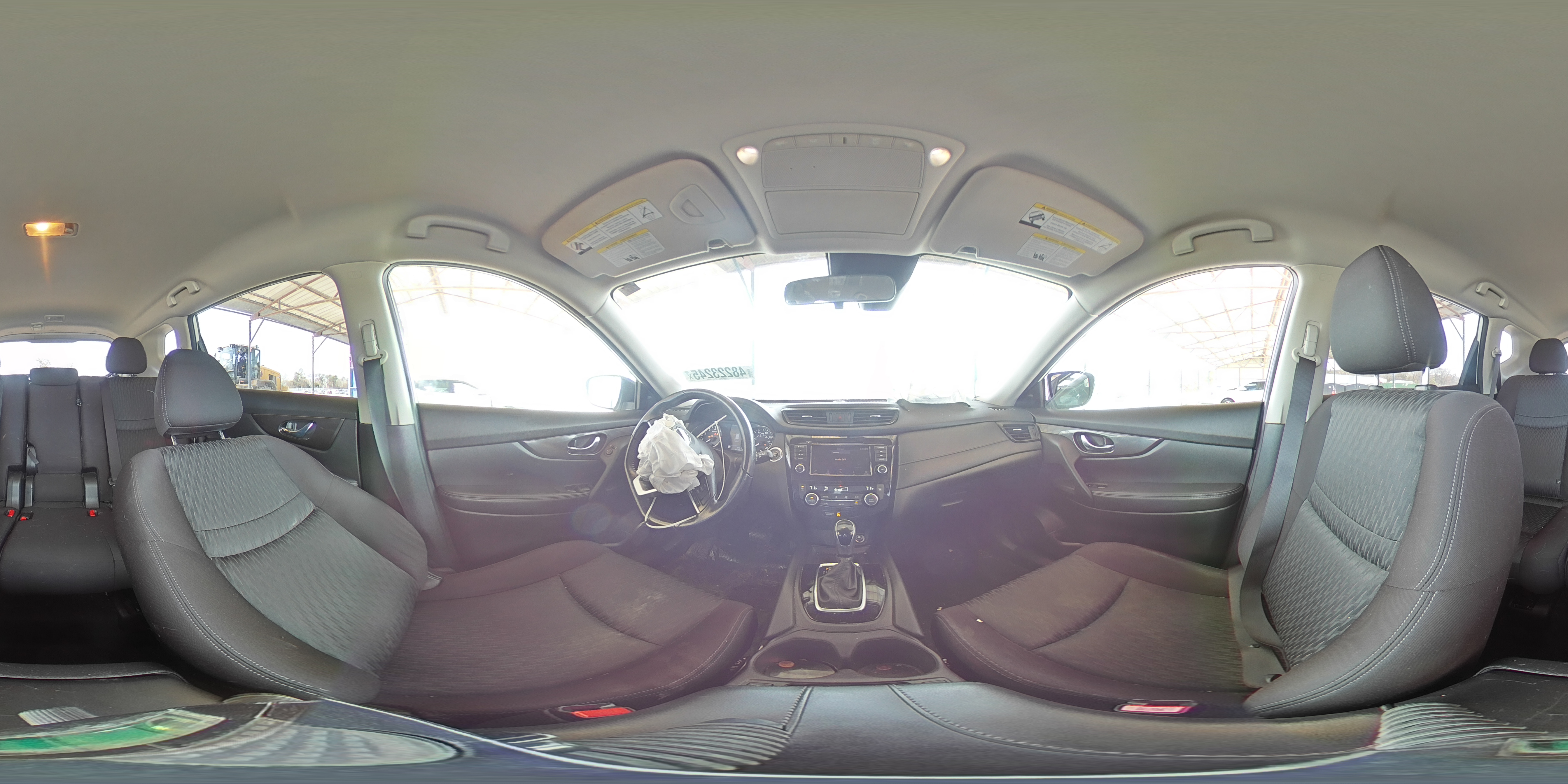 2020 Nissan Rogue - Image 14