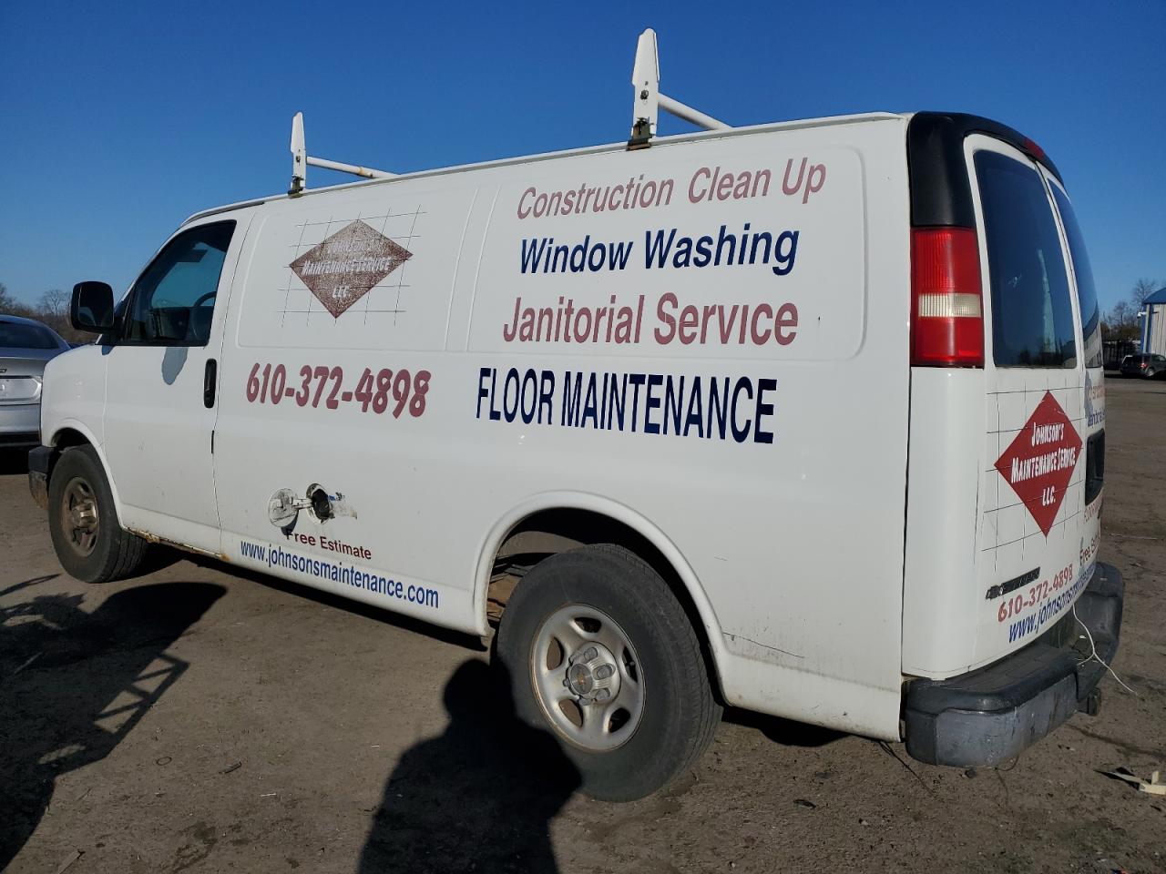 2004 Chevrolet Express - Image 2
