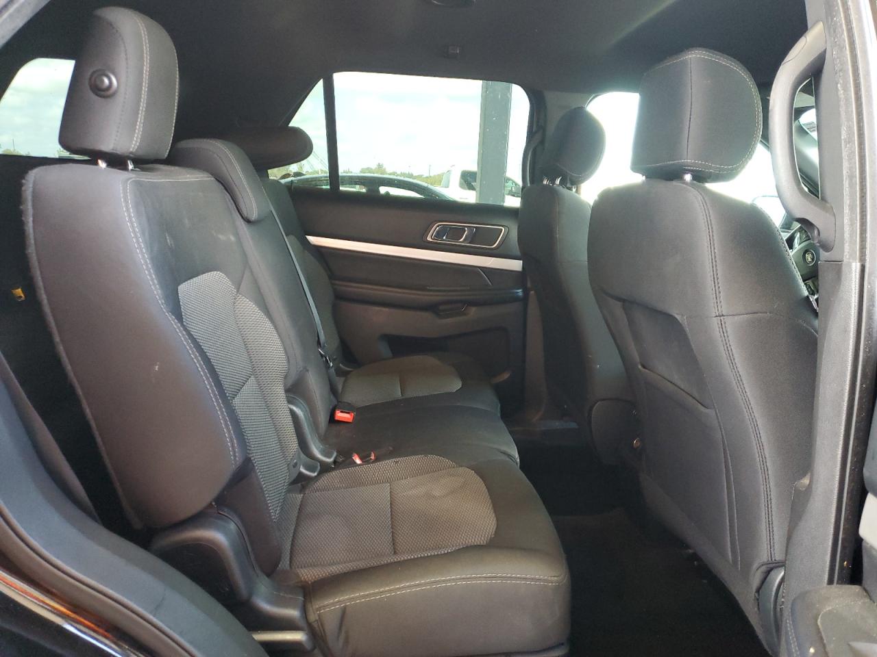 1FM5K8D85HGC62268 FORD EXPLORER 2017