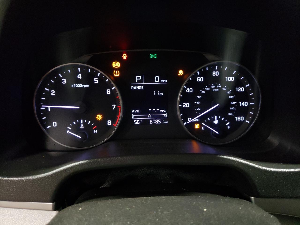 2017 Hyundai Elantra - Image 9