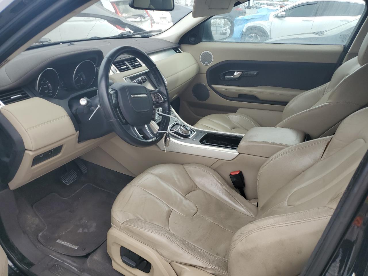 2012 Land Rover Range Rover - Image 8