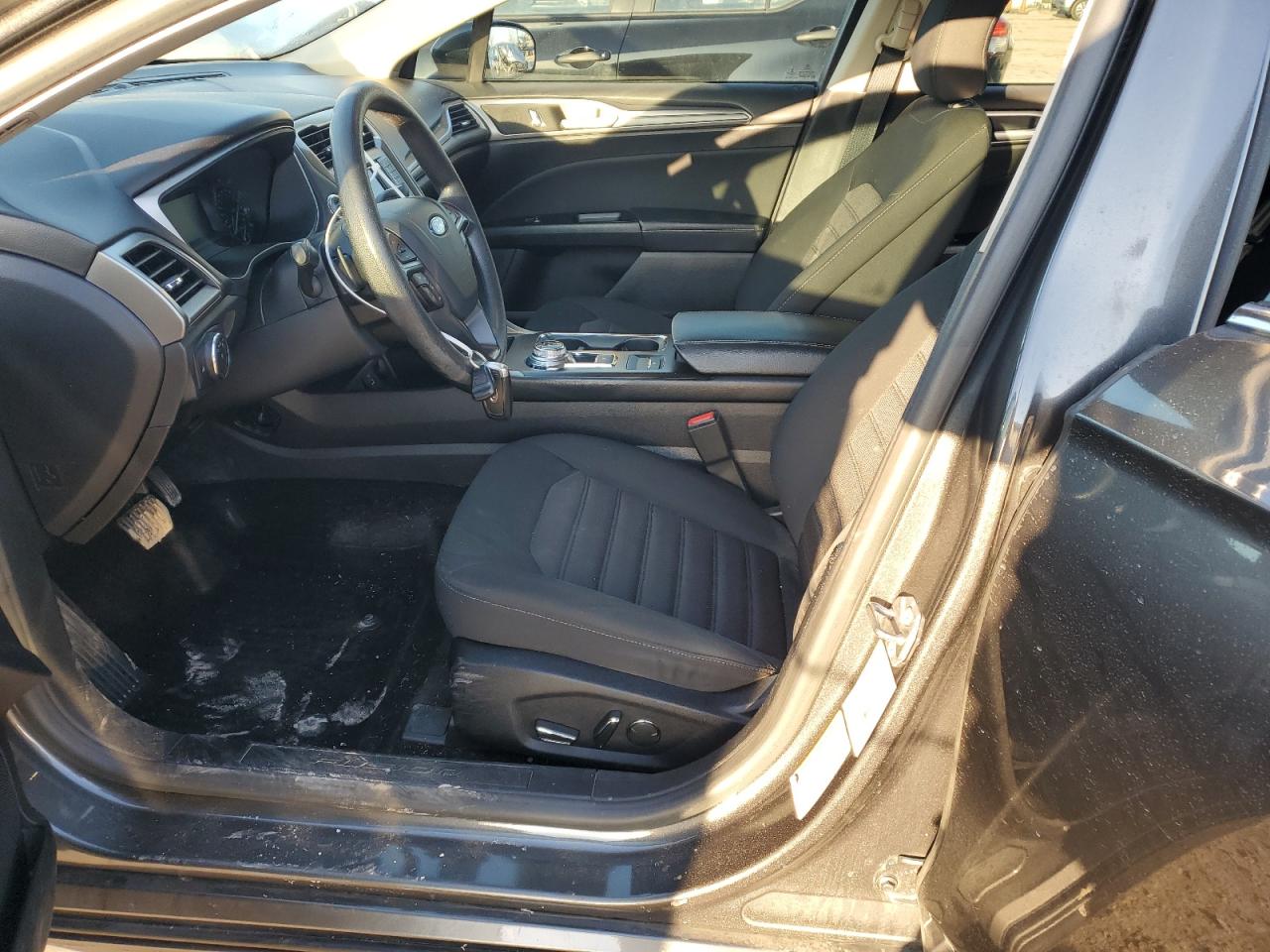 2017 Ford Fusion - Image 7
