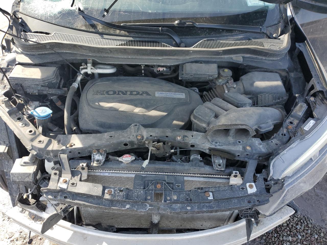 2017 Honda Pilot - Image 12