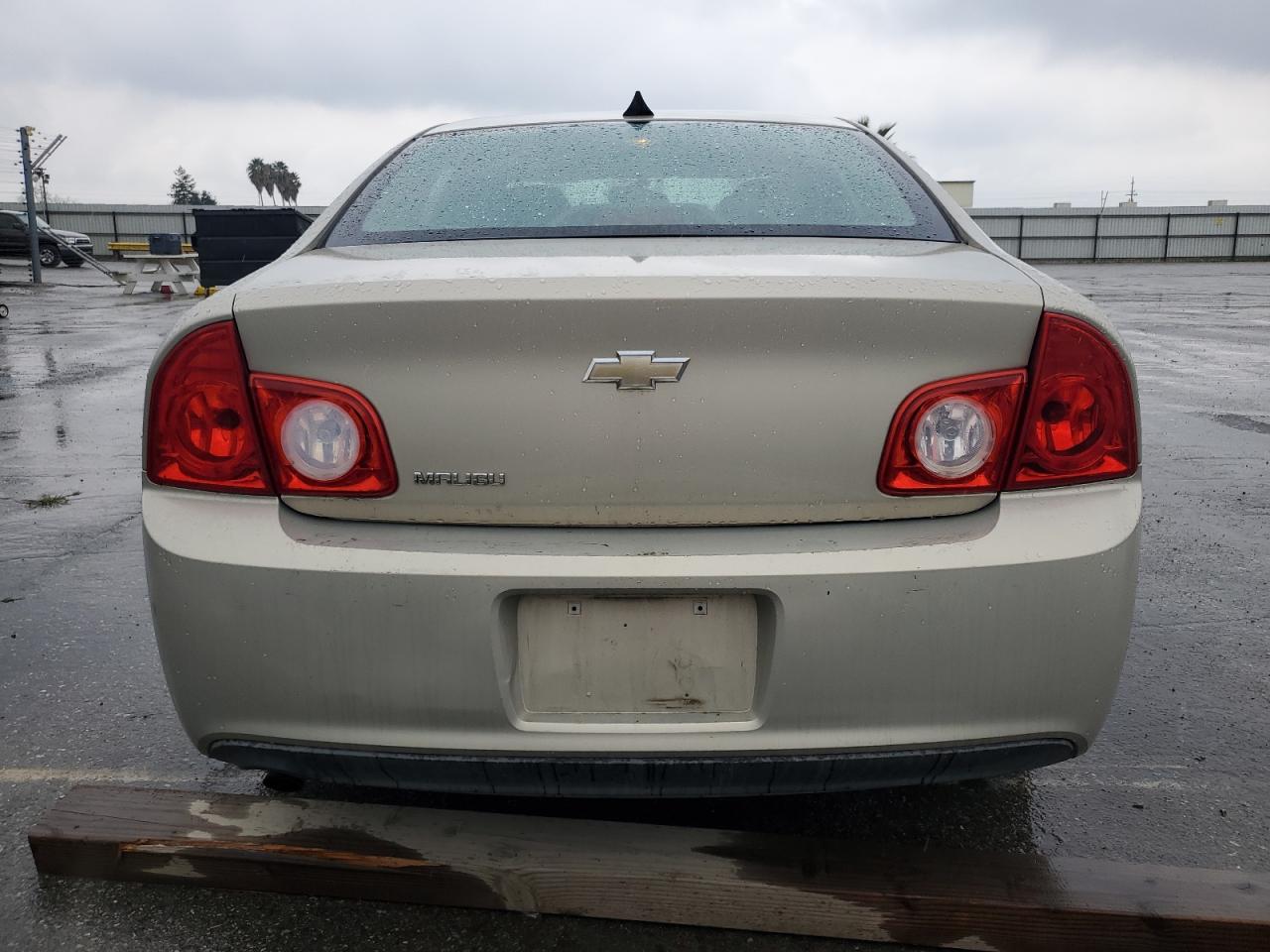 2012 Chevrolet Malibu - Image 6