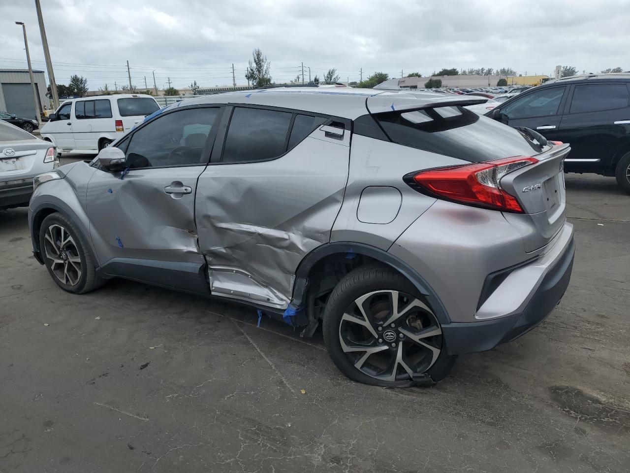 2018 Toyota C-HR - Image 2