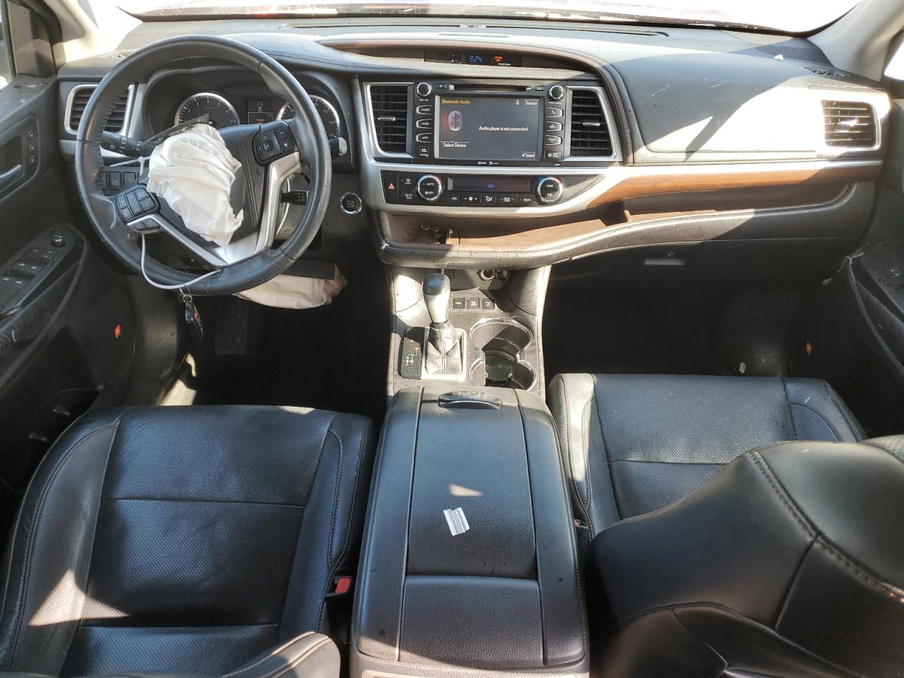 2015 Toyota Highlander - Image 8