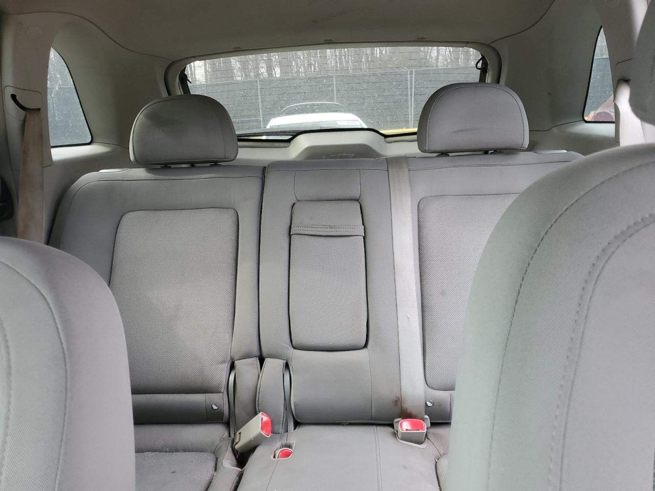 2008 Saturn VUE - Image 10