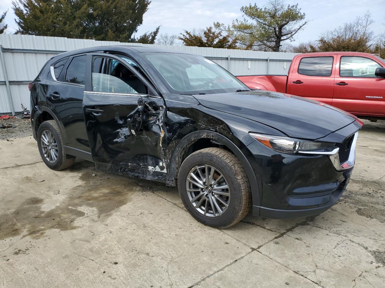 2017 Mazda CX-5 - Image 4