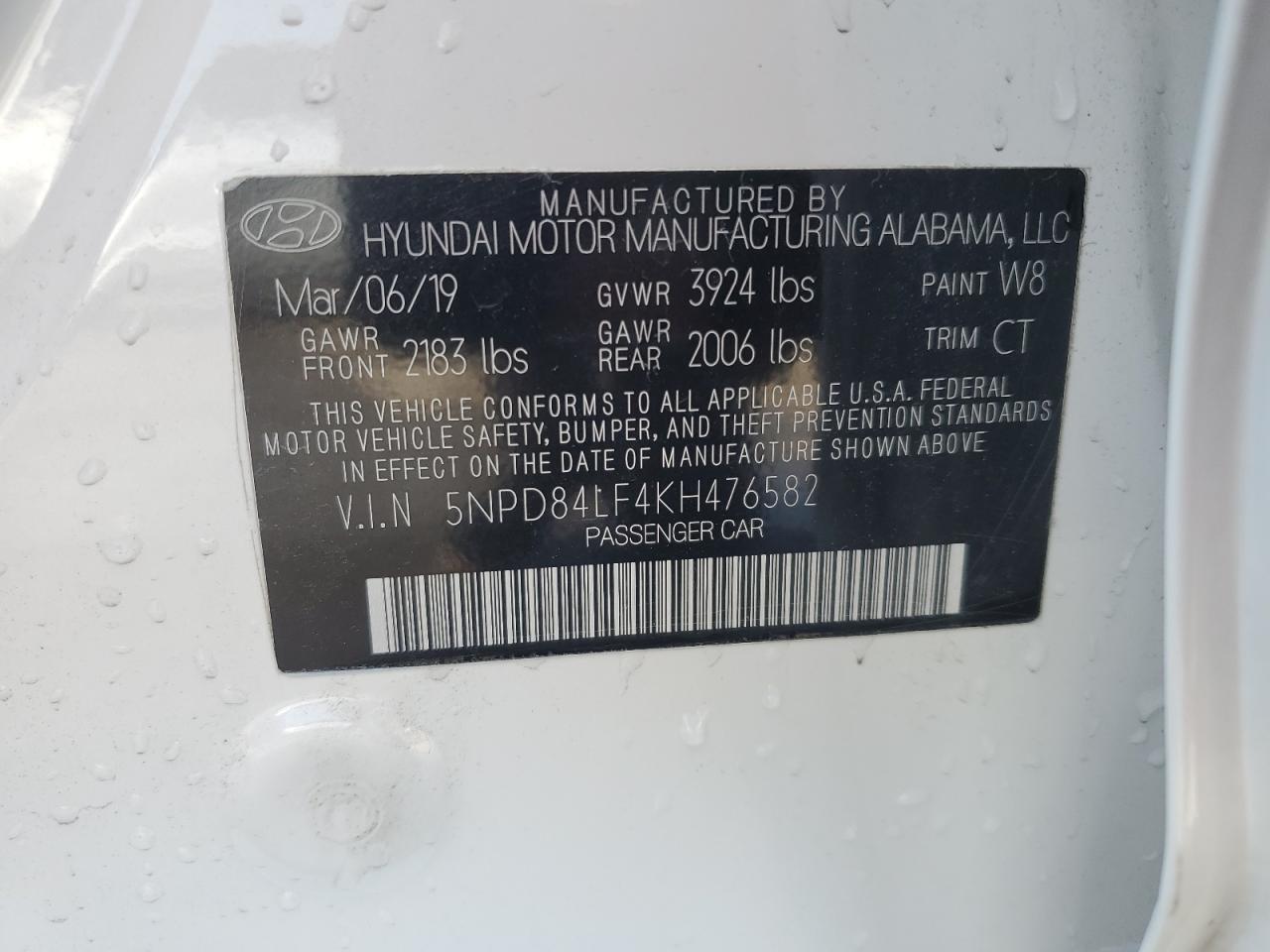 2019 Hyundai Elantra - Image 12