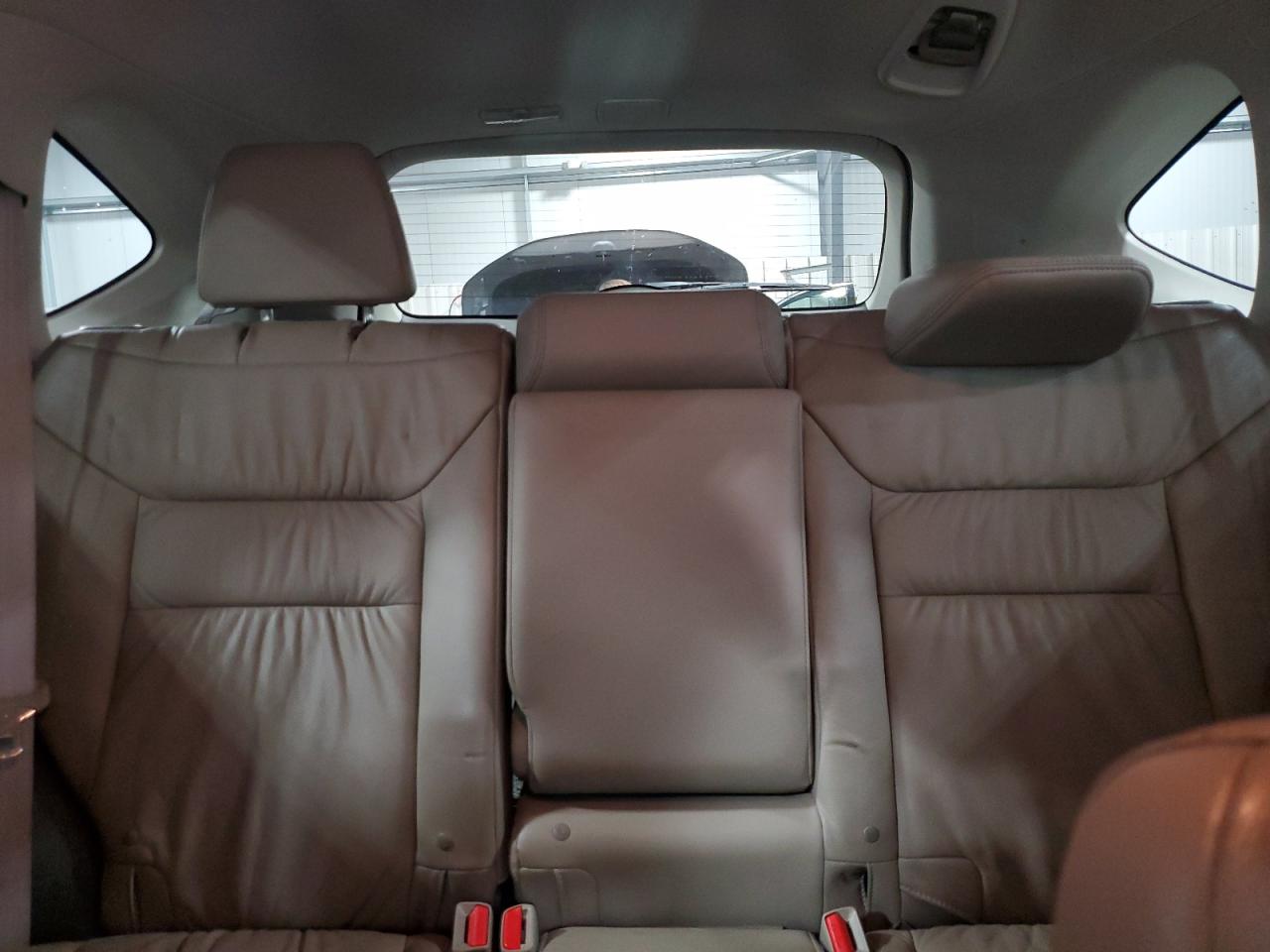 2014 Honda CR-V - Image 10