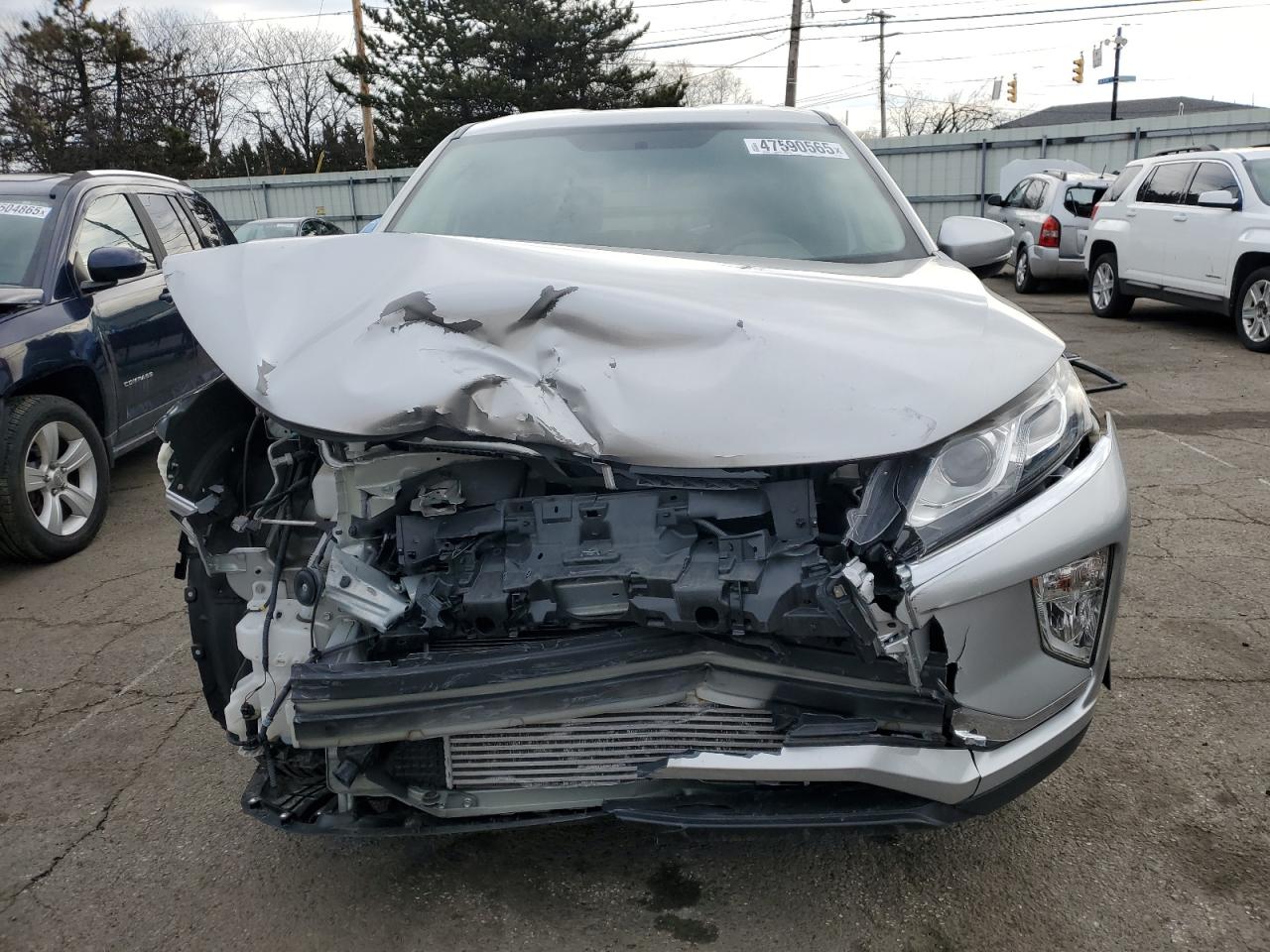 2018 Mitsubishi Eclipse - Image 5
