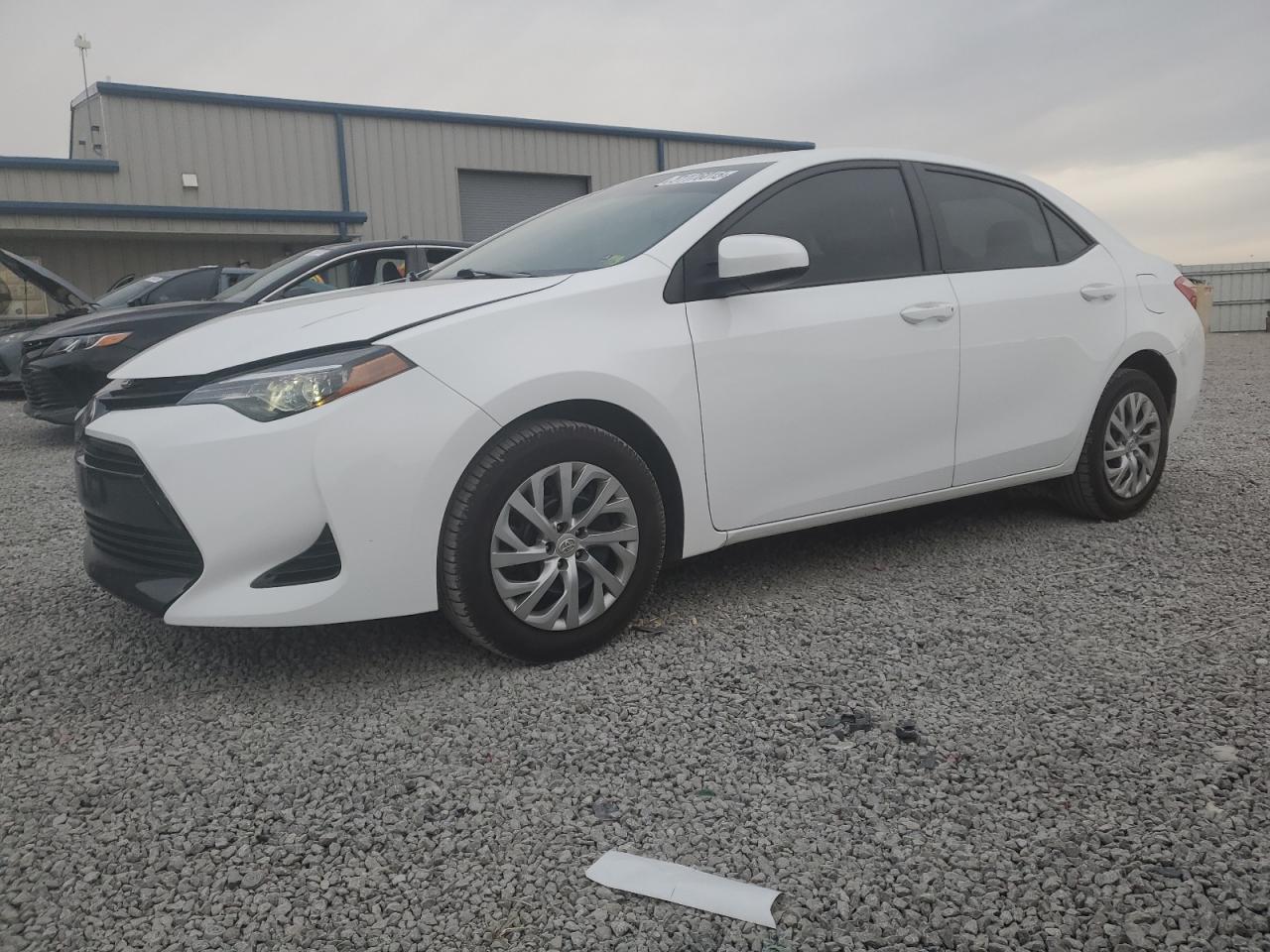 2T1BURHE4JC115113 TOYOTA COROLLA 2018