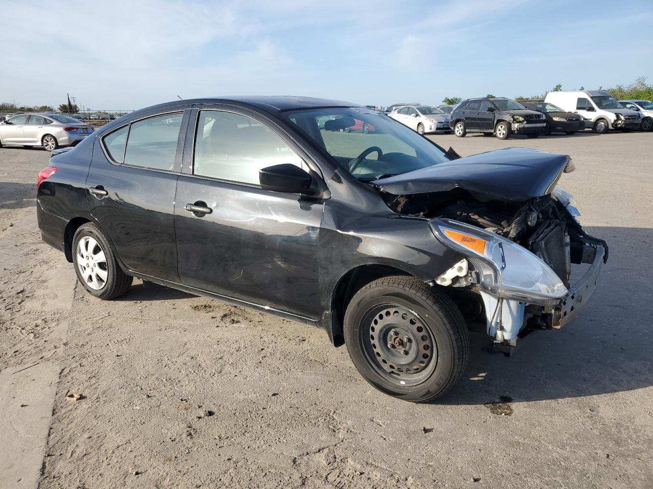 3N1CN7AP2JL853882 NISSAN VERSA 2018