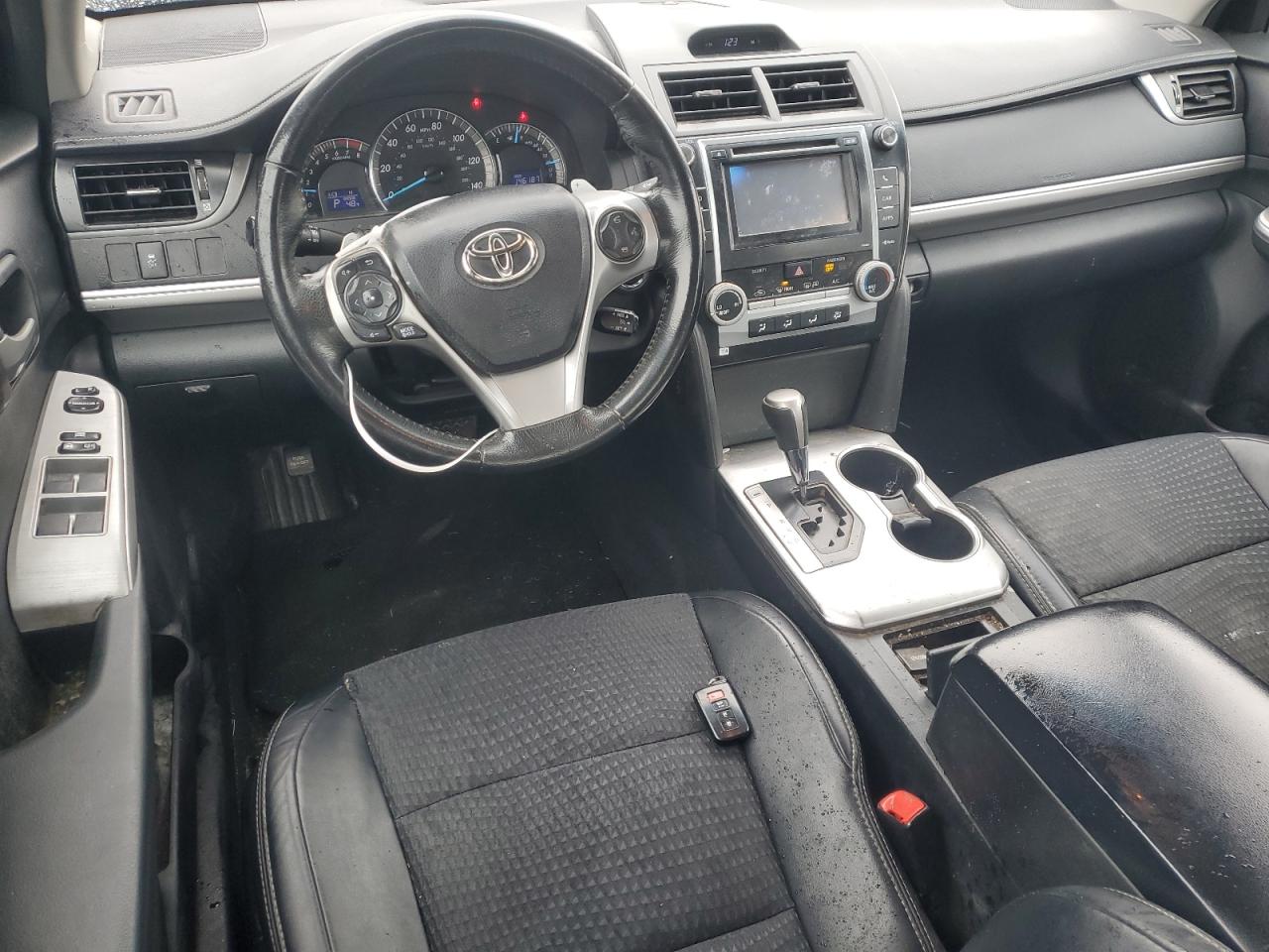 2012 Toyota Camry - Image 8