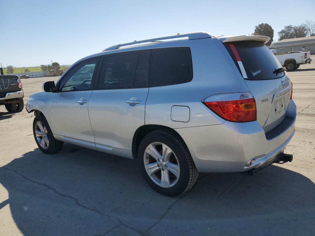 2009 Toyota Highlander - Image 2