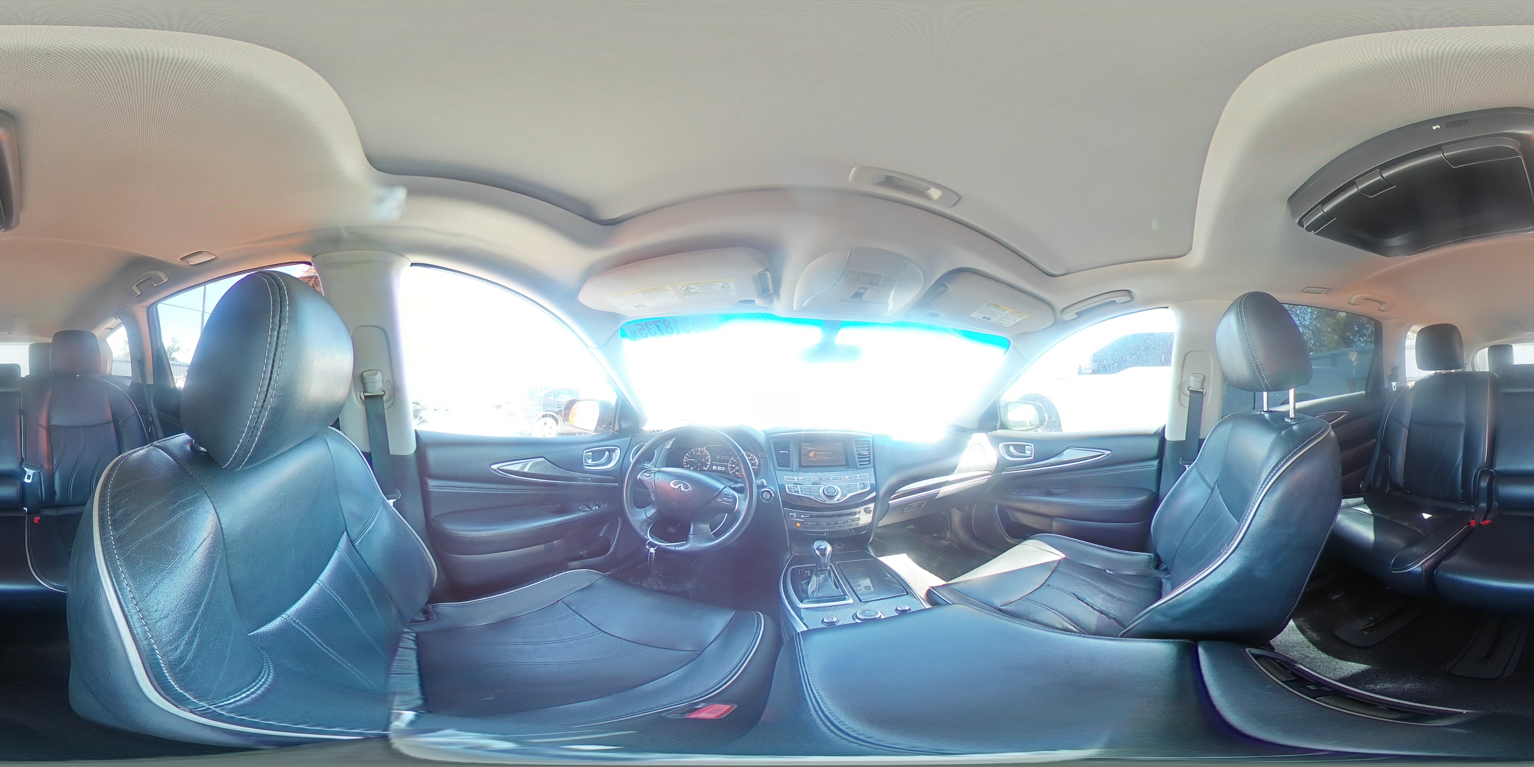2016 Infiniti QX60 - Image 13